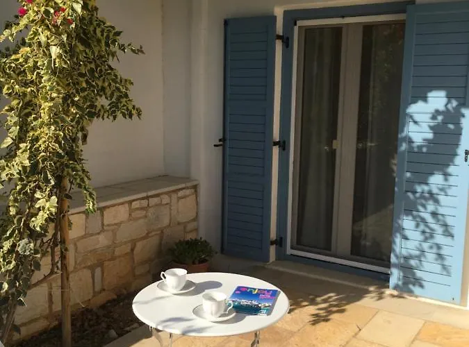 Maisonette By The Beach * Aliki (Paros)